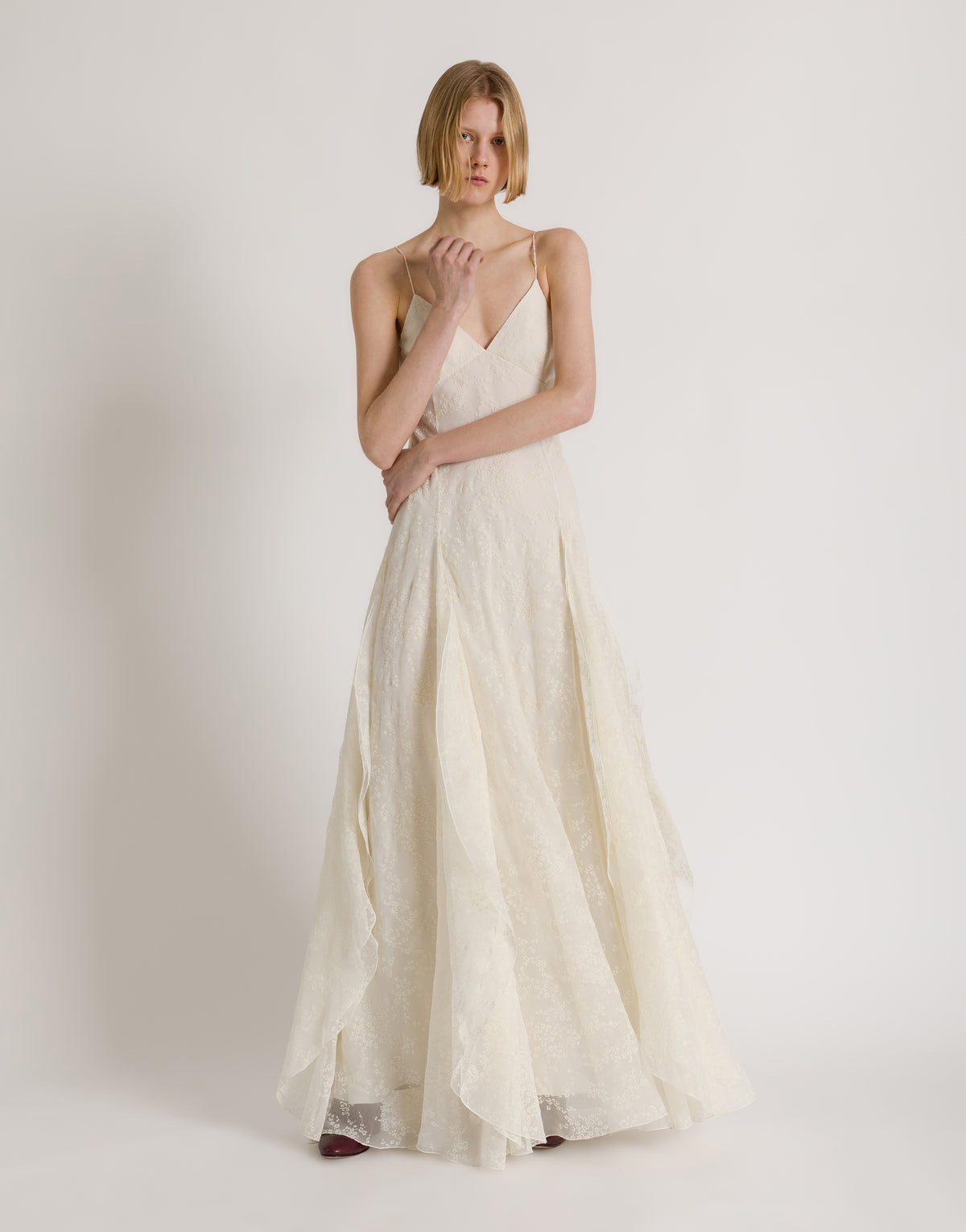 Silk tulle gown with removable cape White Alberta Ferretti Boutique Online 2