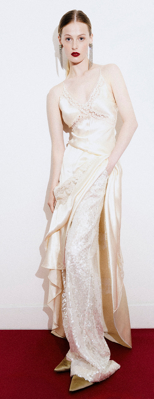 Banner Alberta Ferretti Bridal Collection 1