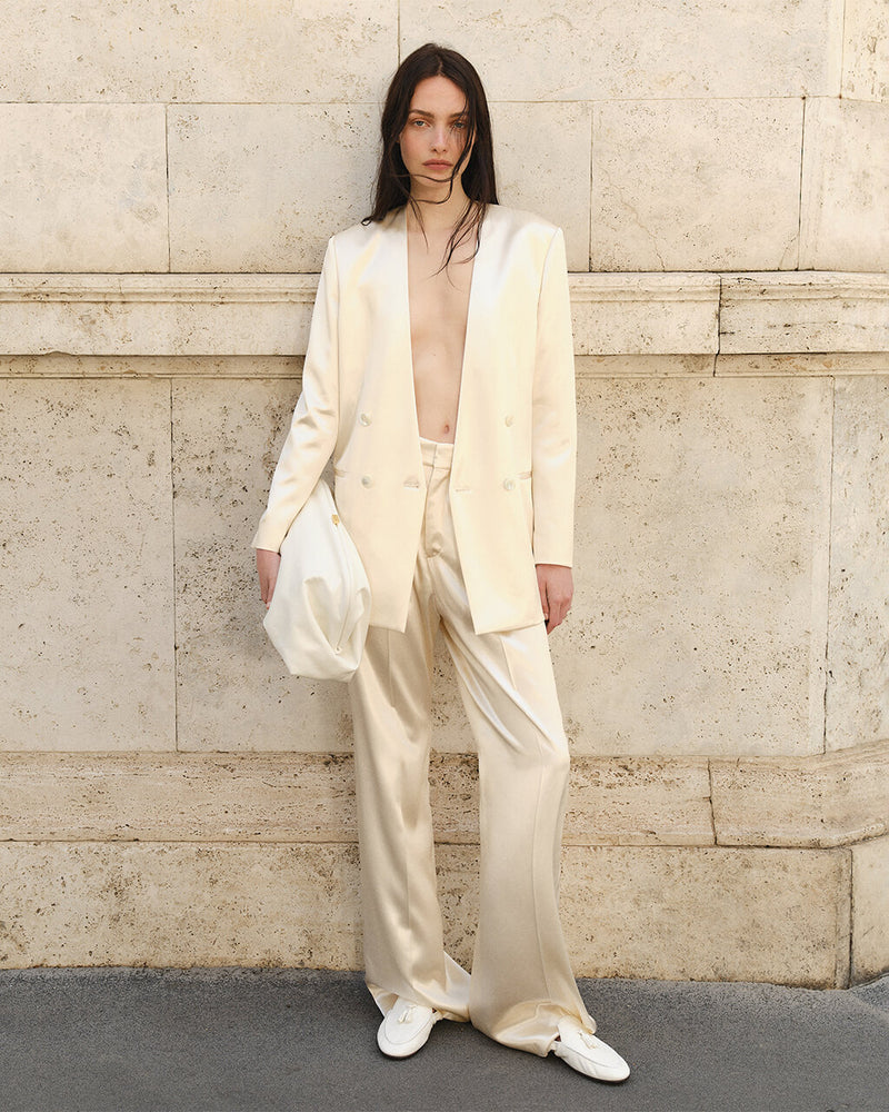 Banner Satin Essence 2