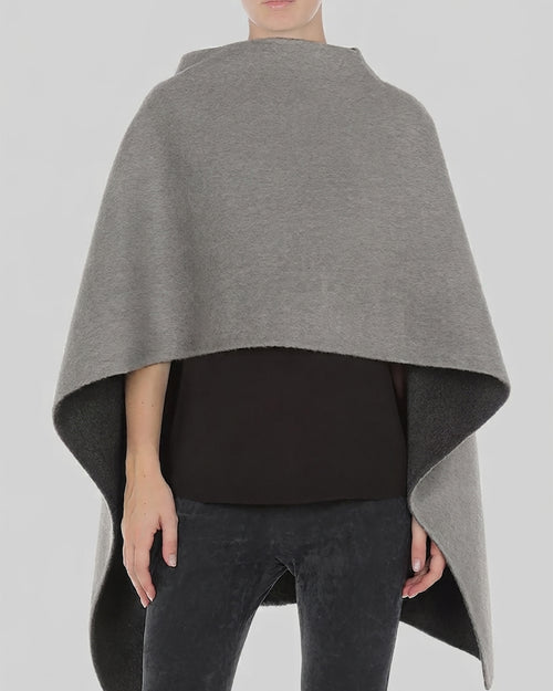 Asymmetrischer Cape aus zweifarbigem Double-Face-Tuch 