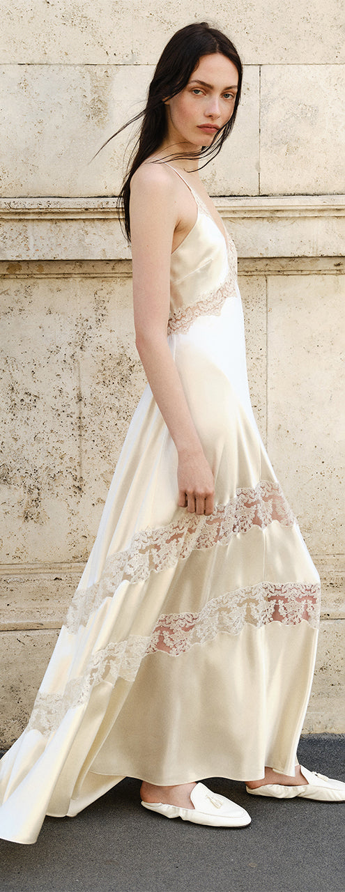 Banner Alberta Ferretti Bridal Collection 1