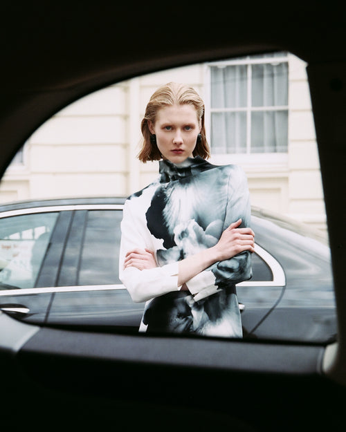 Banner Sculpted Grace 3