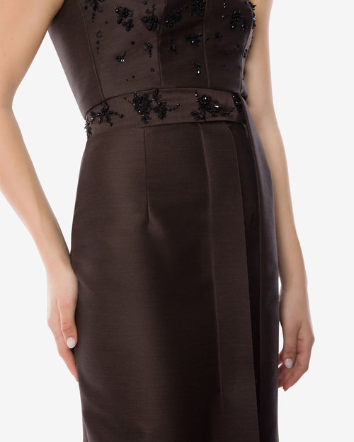 Embroidered wool and silk skirt.