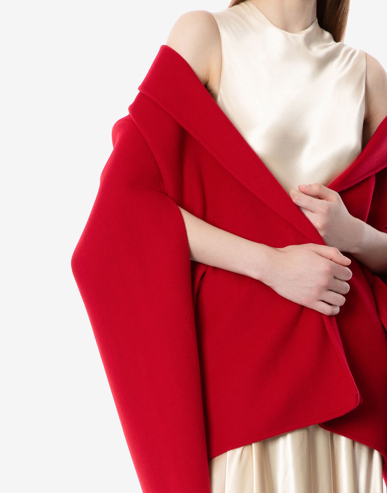 Veste de chambre ceinturée en cachemire Rouge Alberta Ferretti Boutique Online 4