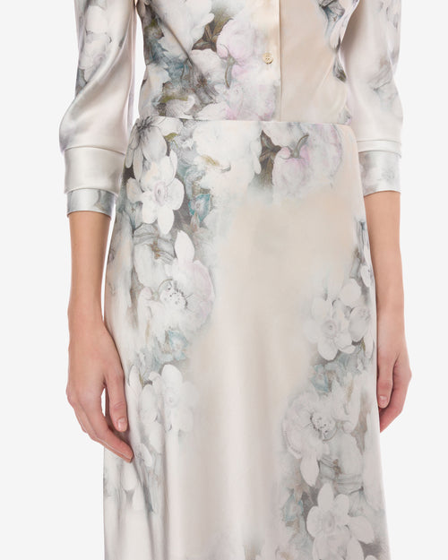 Long skirt in satin with degrade’ print