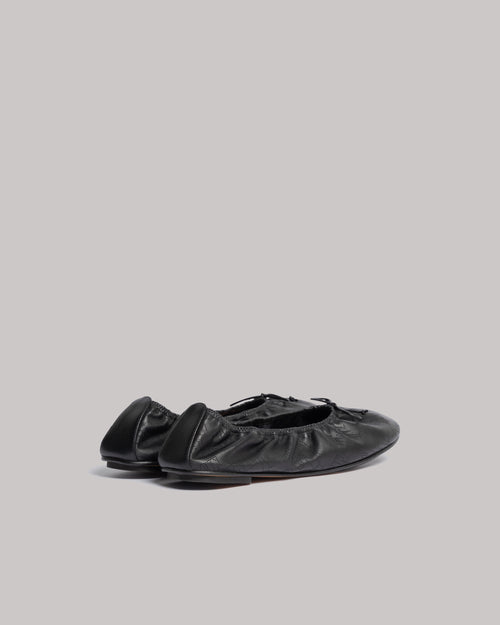 Soft leather ballet shoes 黑色 Alberta Ferretti Boutique Online 1