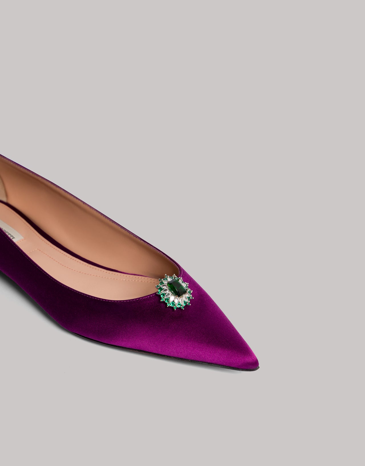 Pointed ballet shoes with emerald brooch Purple Alberta Ferretti Boutique Online 3