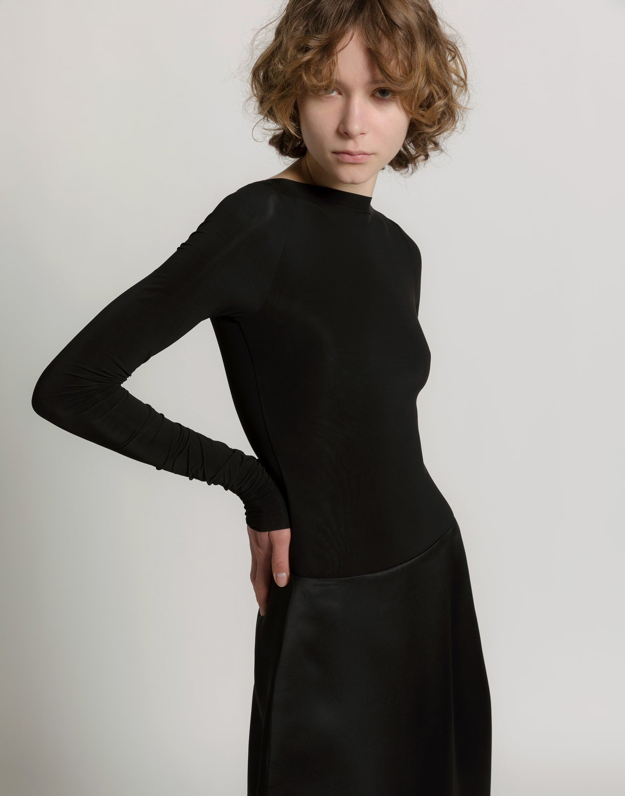 Long silk organza skirt 黑色 Alberta Ferretti Boutique Online 4