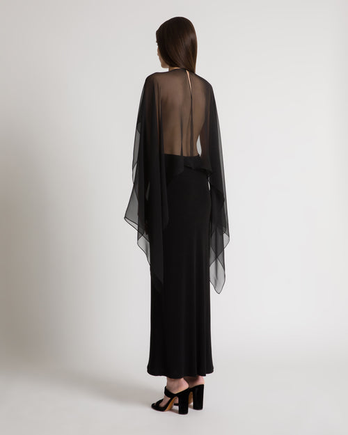 Abito lungo con maniche in chiffon