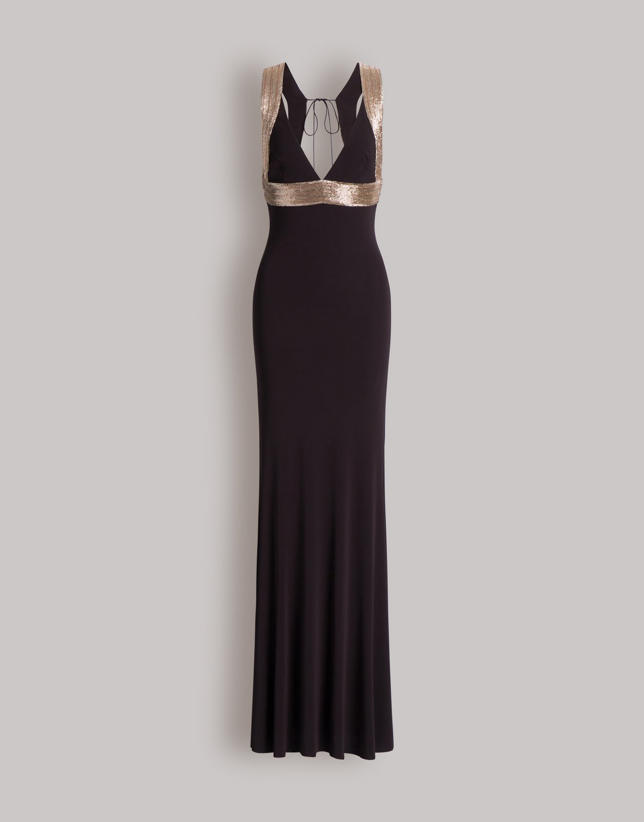 Fitted long gown with contrasting embroidered details - 42 Fitted long gown with contrasting embroidered details - 42