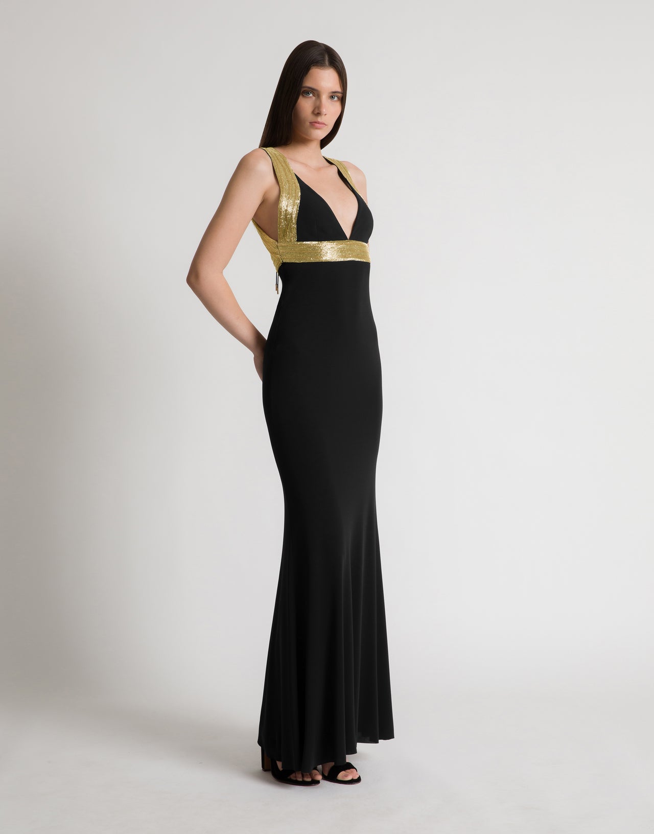 Vestido largo con detalles bordados en contraste Negro Alberta Ferretti Boutique Online 2