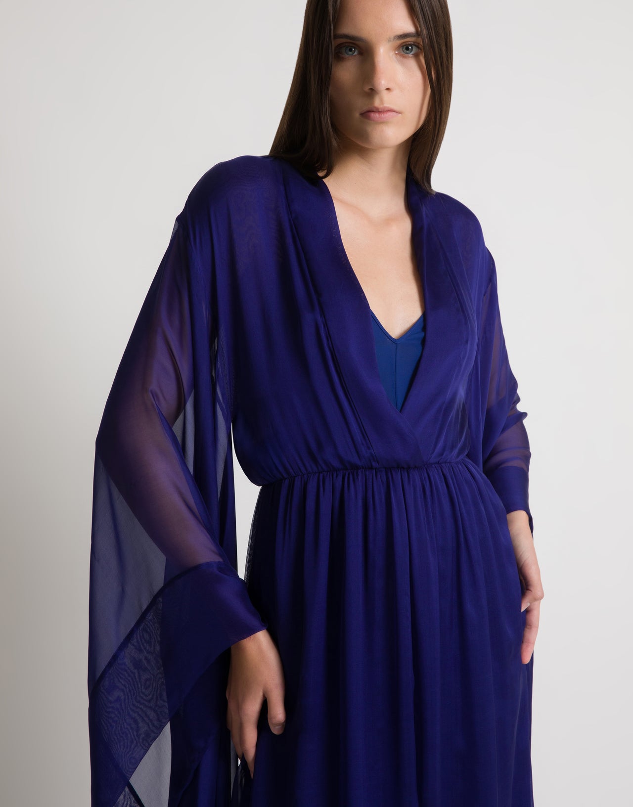 Abito lungo in seta con maniche ampie Blu Alberta Ferretti Boutique Online 3