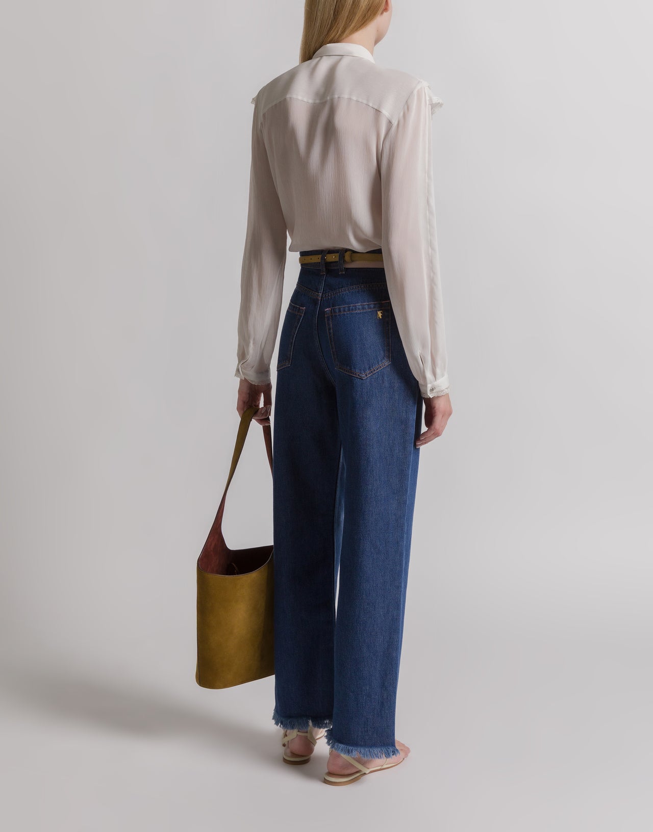 Silk creponne ruffle blouse White Alberta Ferretti Boutique Online 3