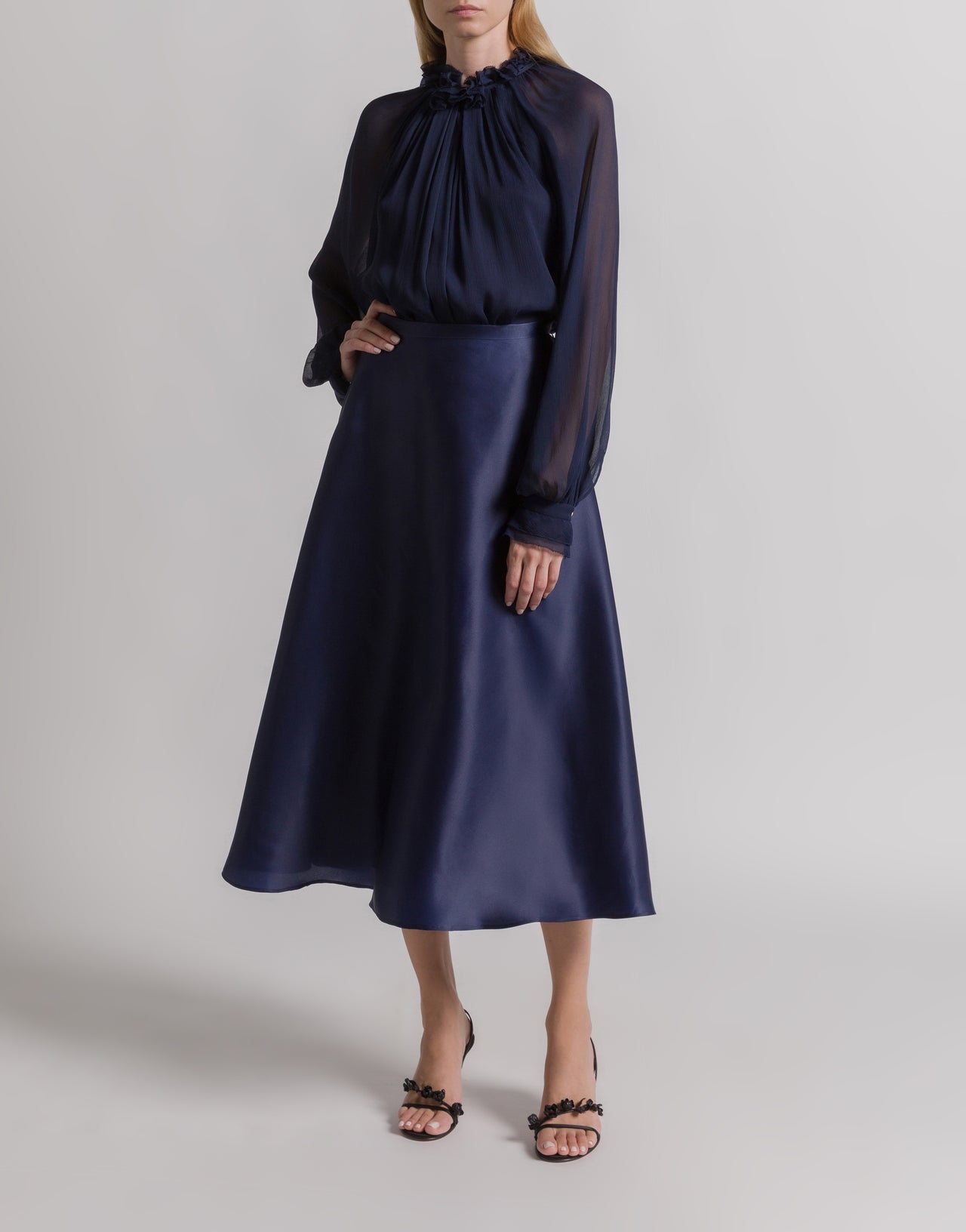 Kreppbluse aus Seide Blau Alberta Ferretti Boutique Online 2