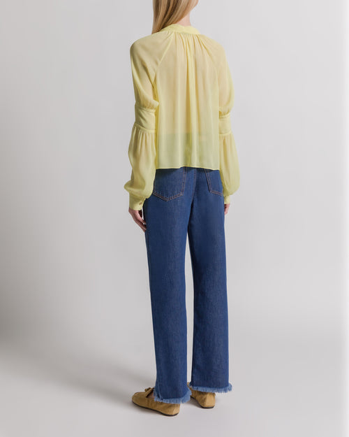 Silk creponne blouse with bow