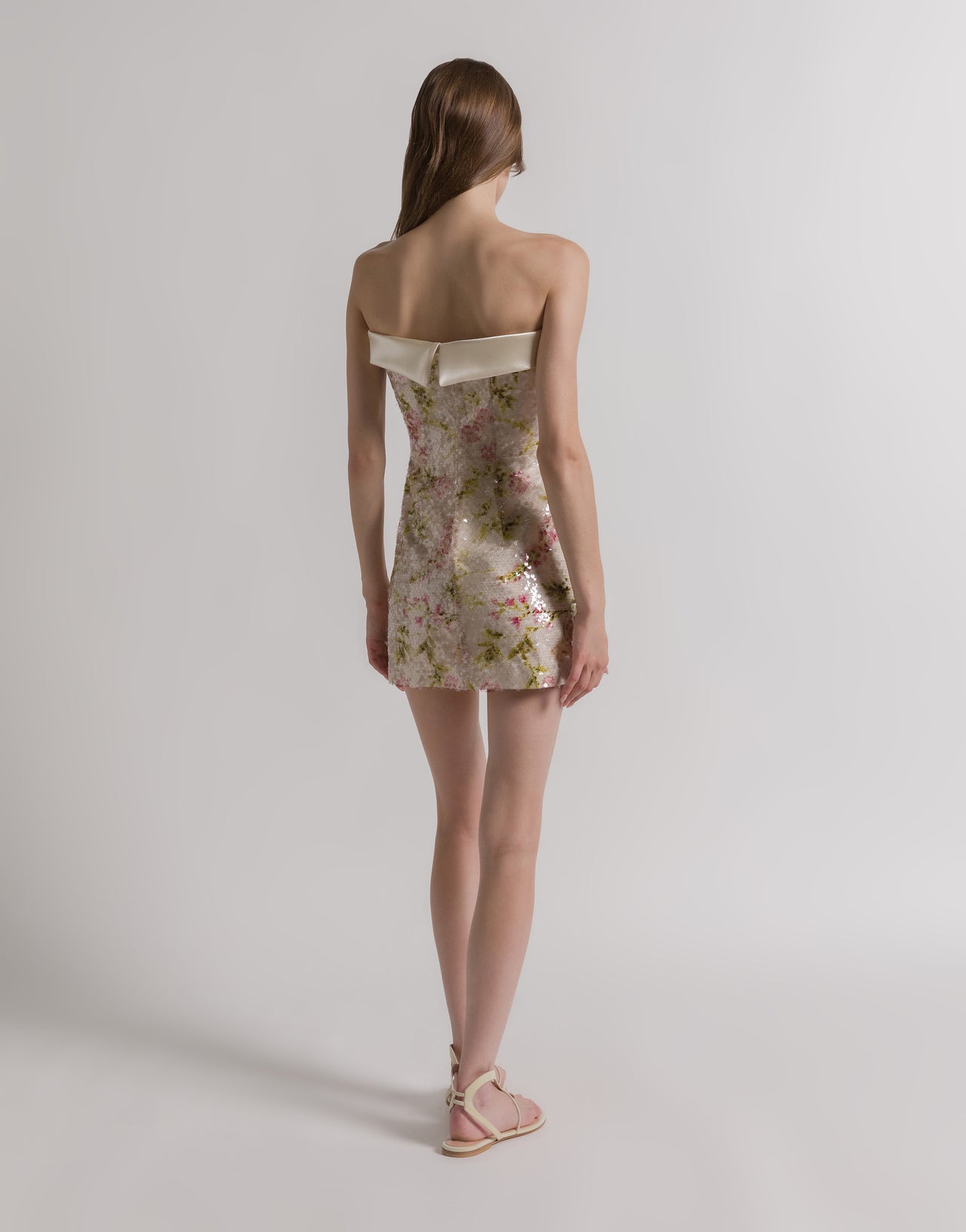 Minidress with floral sequins 象牙 Alberta Ferretti Boutique Online 3