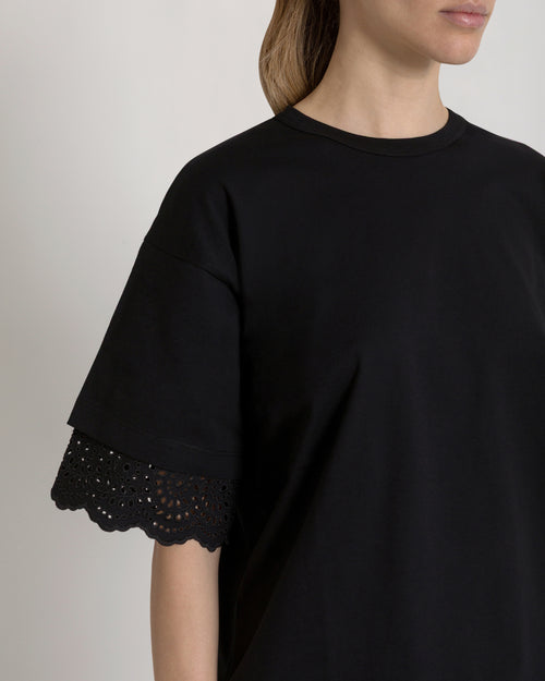 T-shirt con maniche in pizzo San Gallo