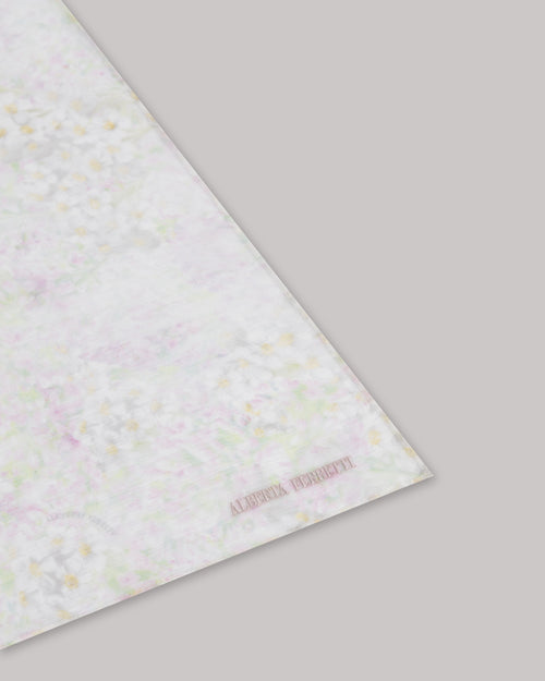 Chiffon scarf with petal print