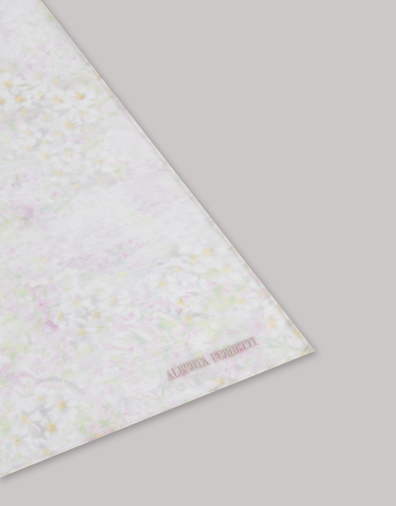 Chiffon scarf with petal print 粉红色 Alberta Ferretti Boutique Online 3