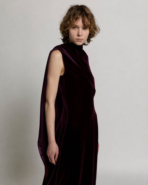 Velvet evening dress with capelet