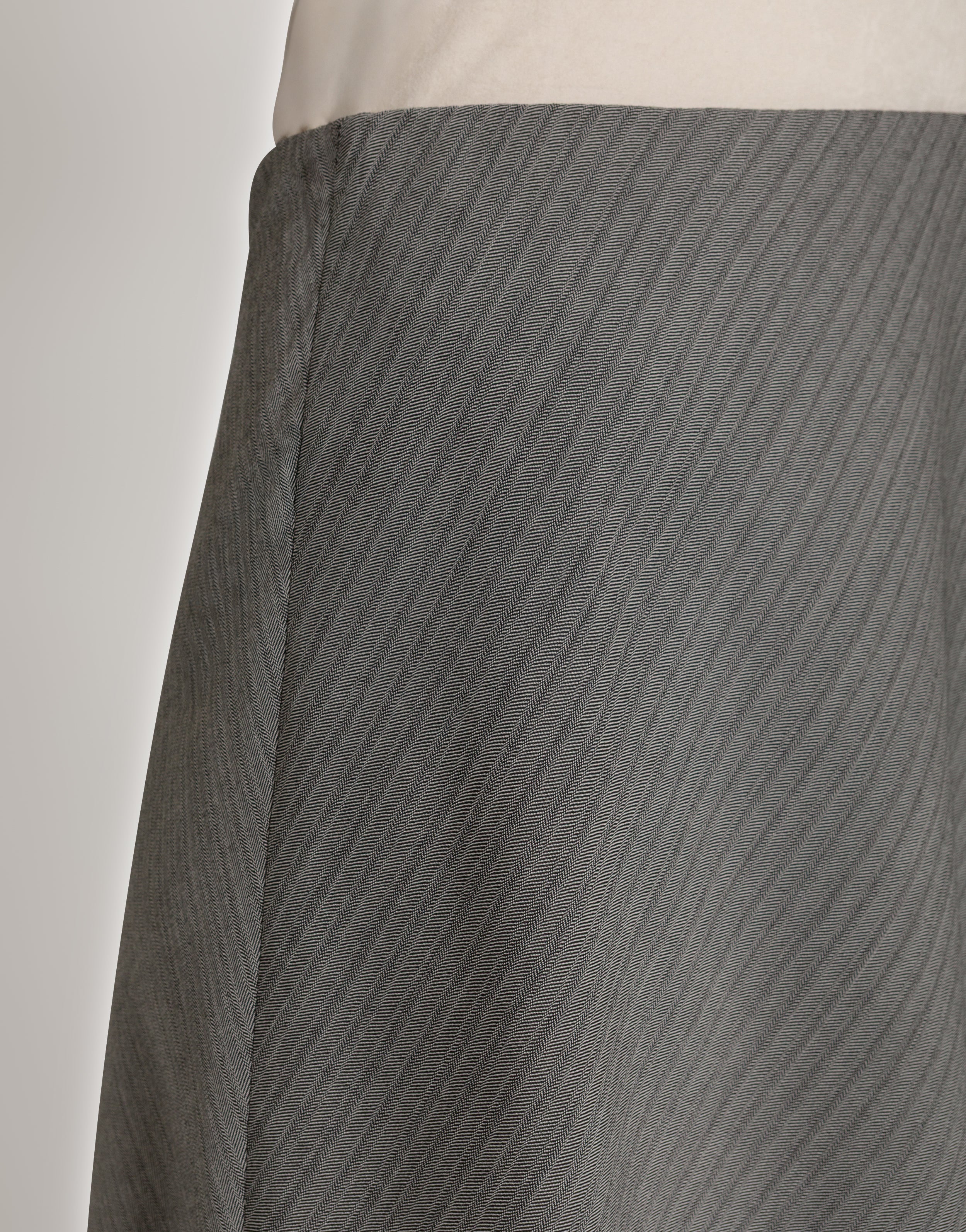 Grey A-line skirt with herringbone weave | Alberta Ferretti