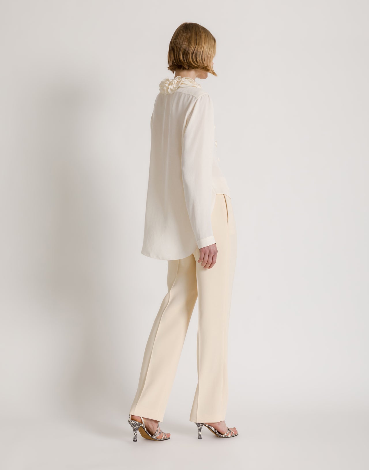 Fluid blouse with sculptural ruffled collar Ivory Alberta Ferretti Boutique Online 3