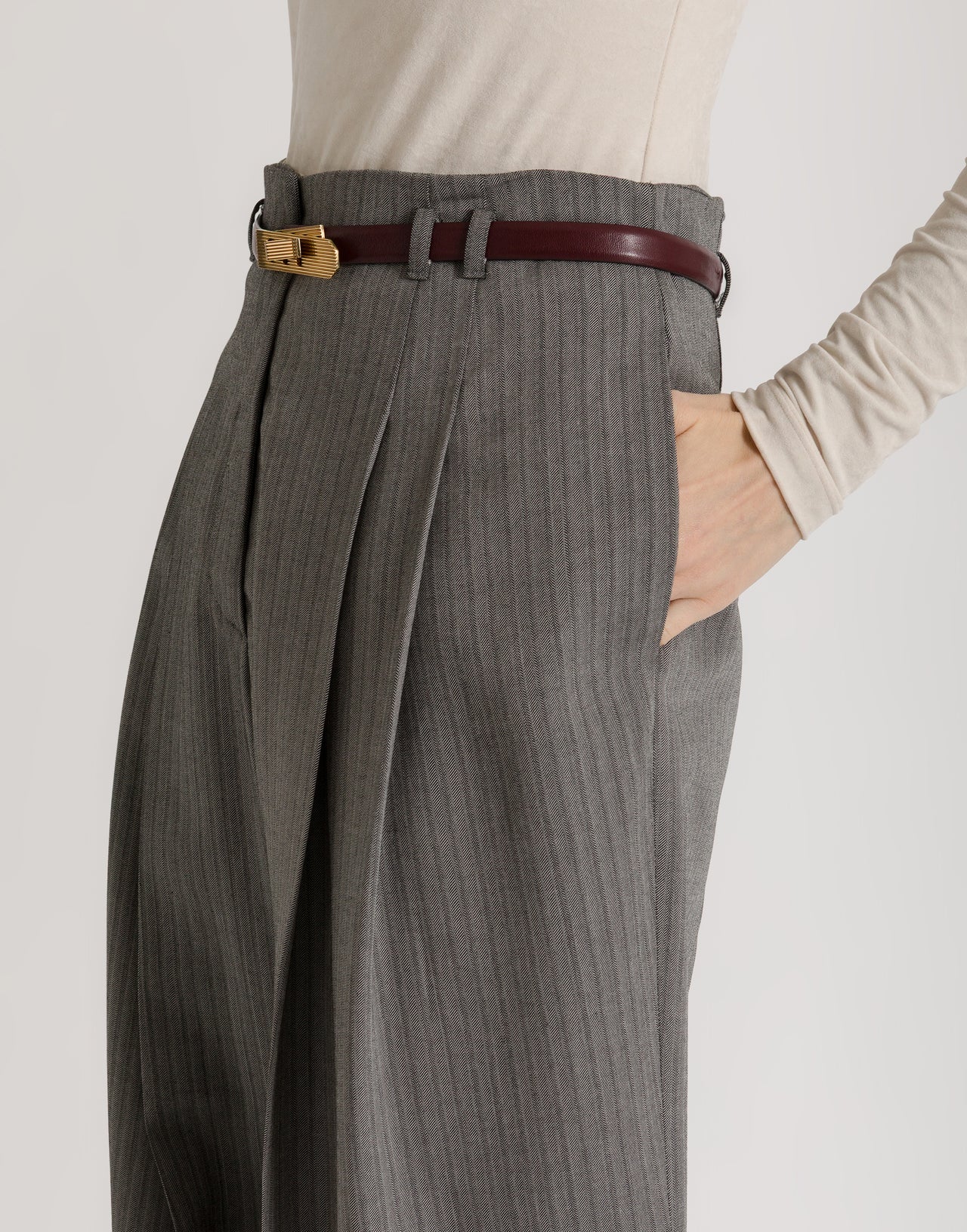 Weite sartoriale Hose mit Bundfalten Grau Alberta Ferretti Boutique Online 4