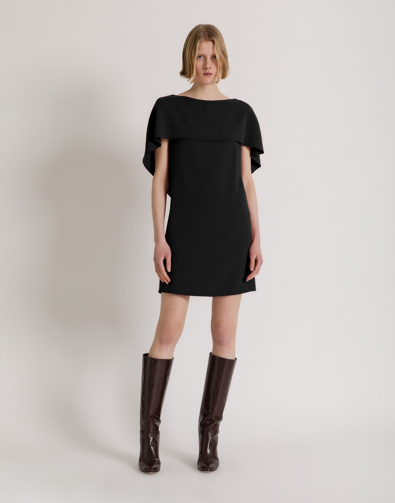 Abito corto con mantellina Nero Alberta Ferretti Boutique Online 2