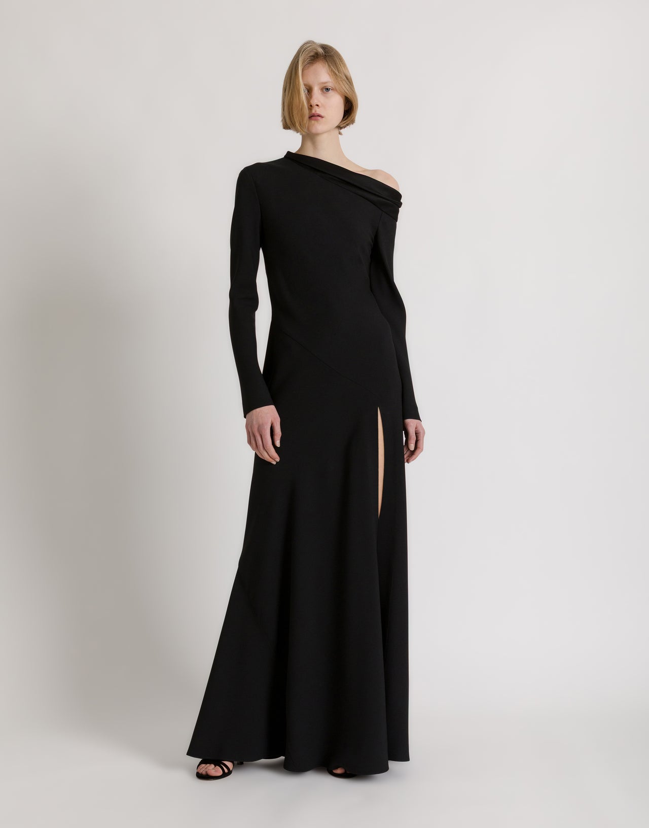 Long off-the-shoulder dress with slit Black Alberta Ferretti Boutique Online 2