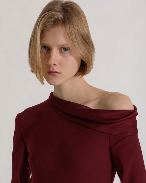 Long off-the-shoulder dress with slit