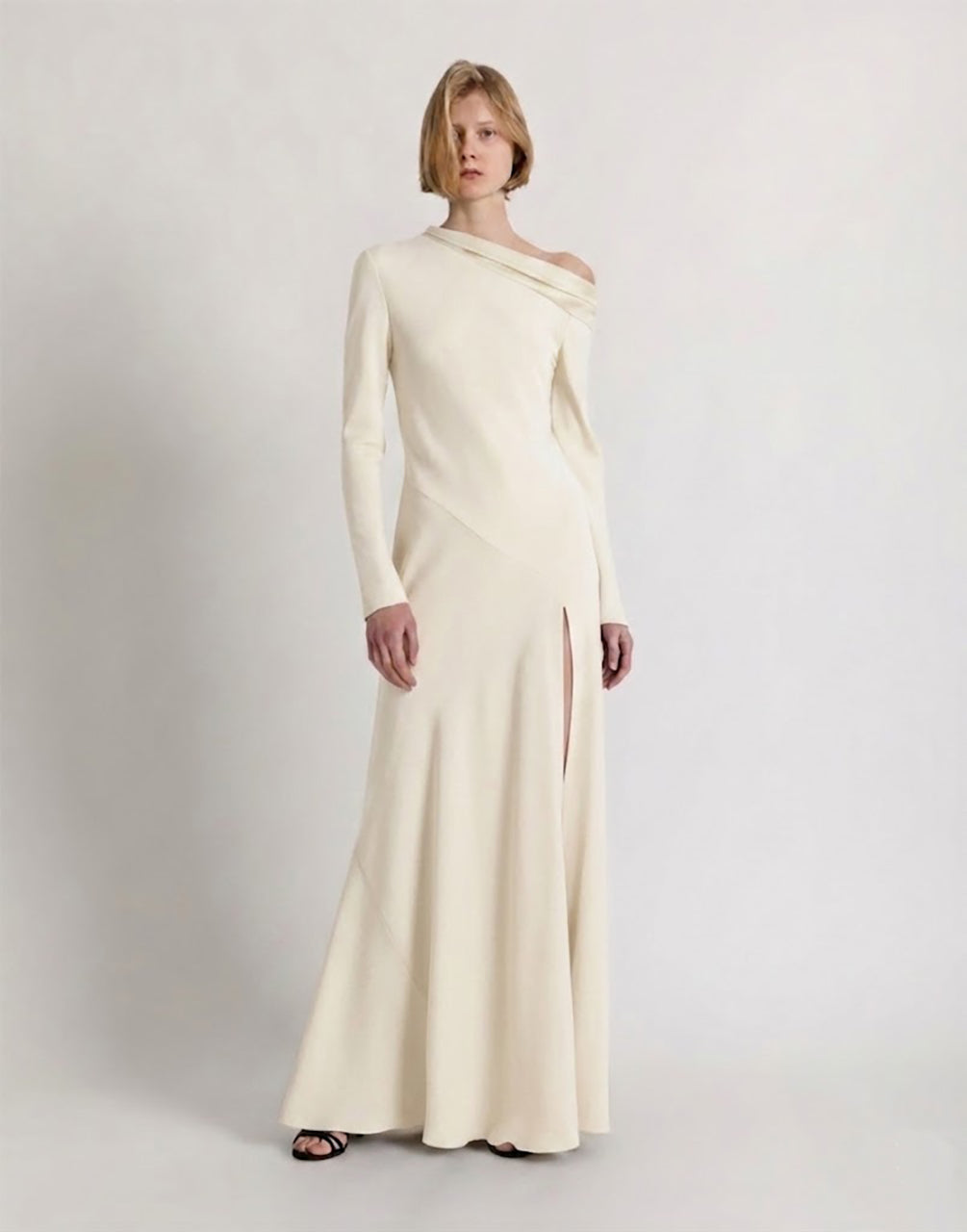 Vestido largo con hombro descubierto y abertura Blanco Alberta Ferretti Boutique Online 3