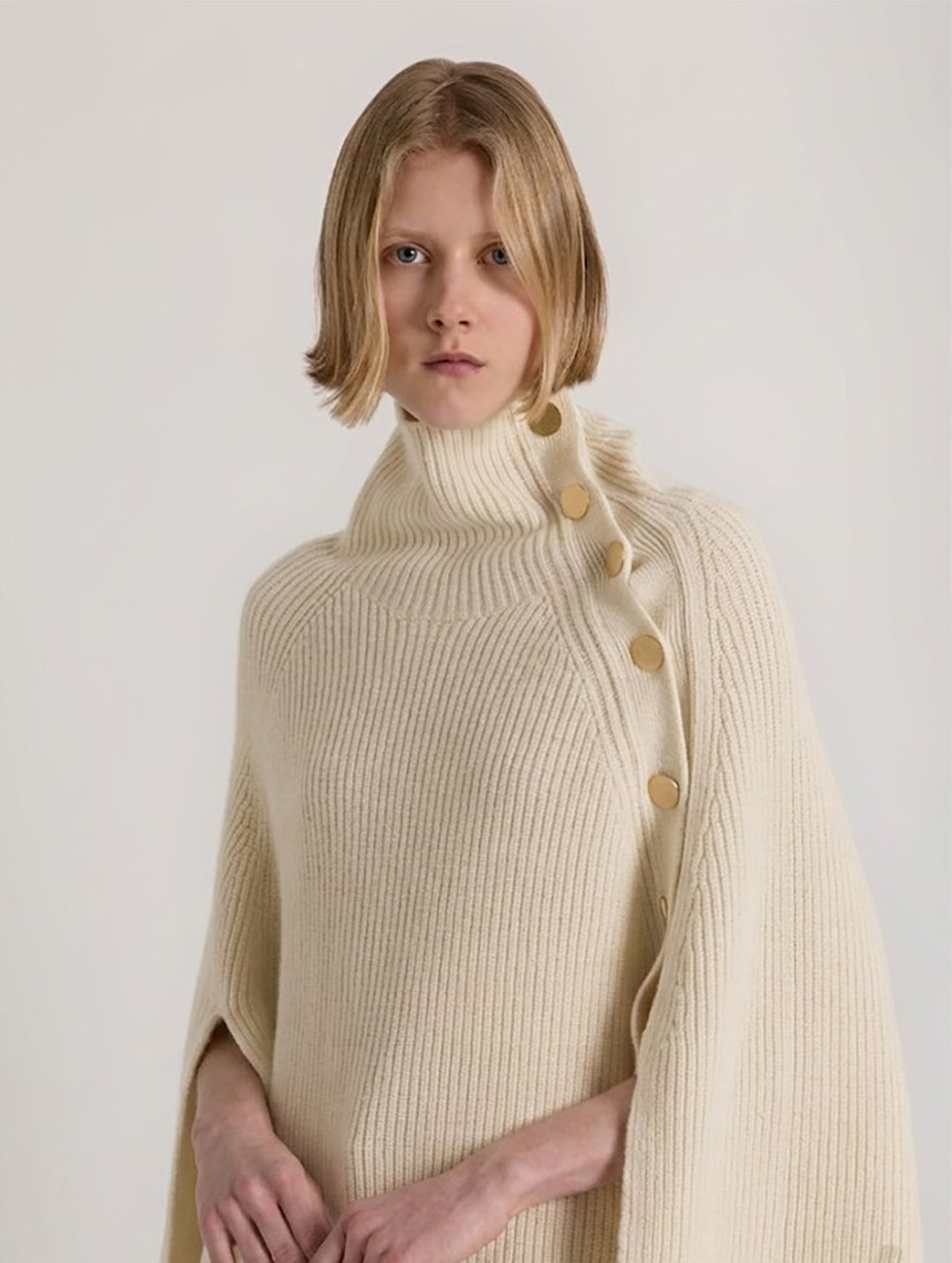 Wool, silk and cashmere turtleneck cape Ivory Alberta Ferretti Boutique Online 4