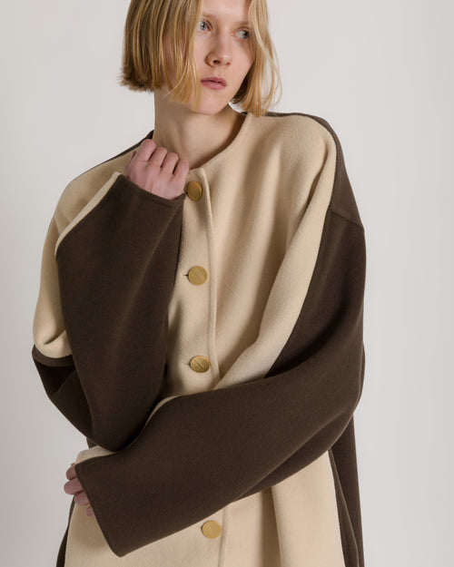 Bicolor wool and cashmere short coat