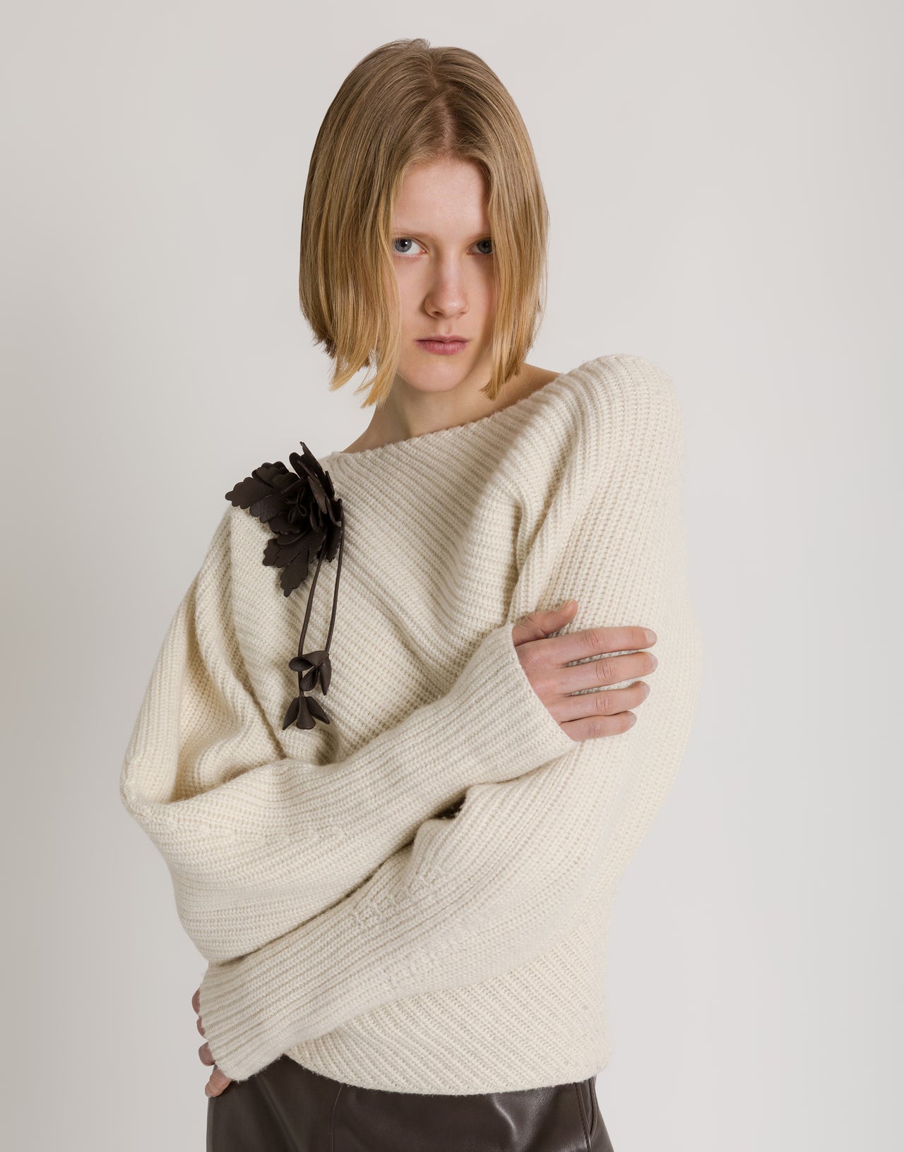 Gerippter Pullover aus Schurwolle, Seide und Kaschmir Weiß Alberta Ferretti Boutique Online 4