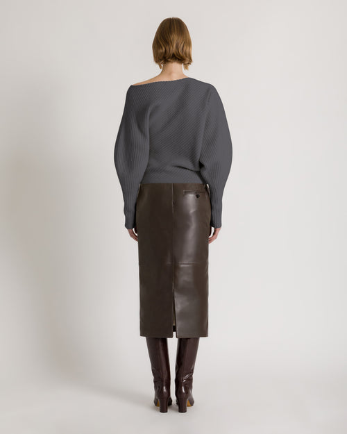 Maglione asimmetrico a coste in lana, seta e cashmere