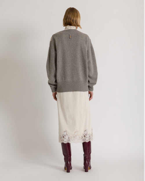 Cashmere V-neck sweater with lace insert
