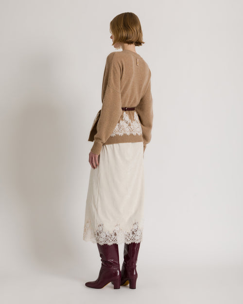 Cashmere cardigan with contrasting lace hem
