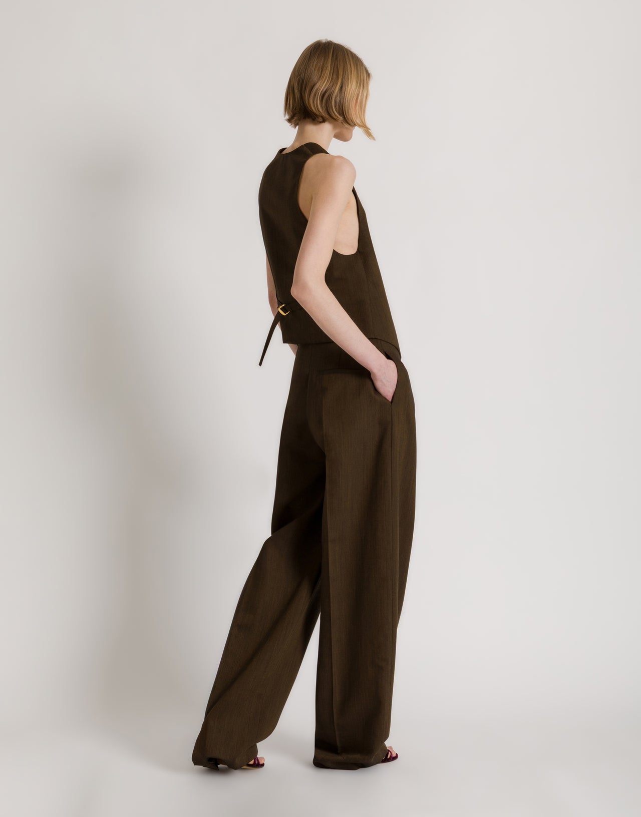 Tailored vest with asymmetrical closure Brown Alberta Ferretti Boutique Online 3