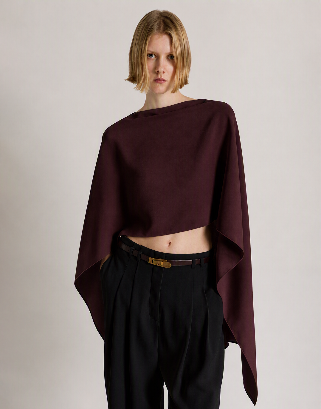 Capa fluida asimétrica Rojo Alberta Ferretti Boutique Online 2