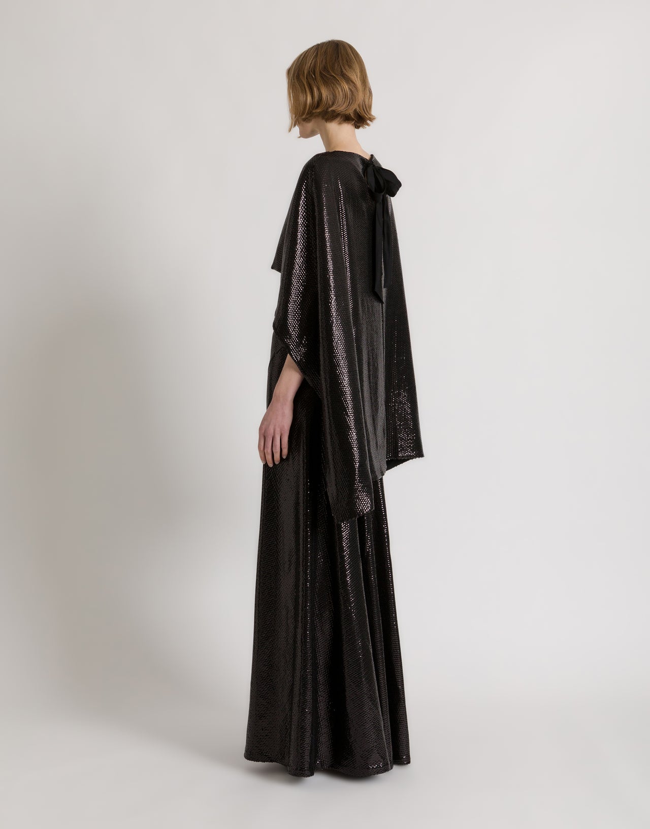 All-over Sequin Cape 黑色 Alberta Ferretti Boutique Online 3