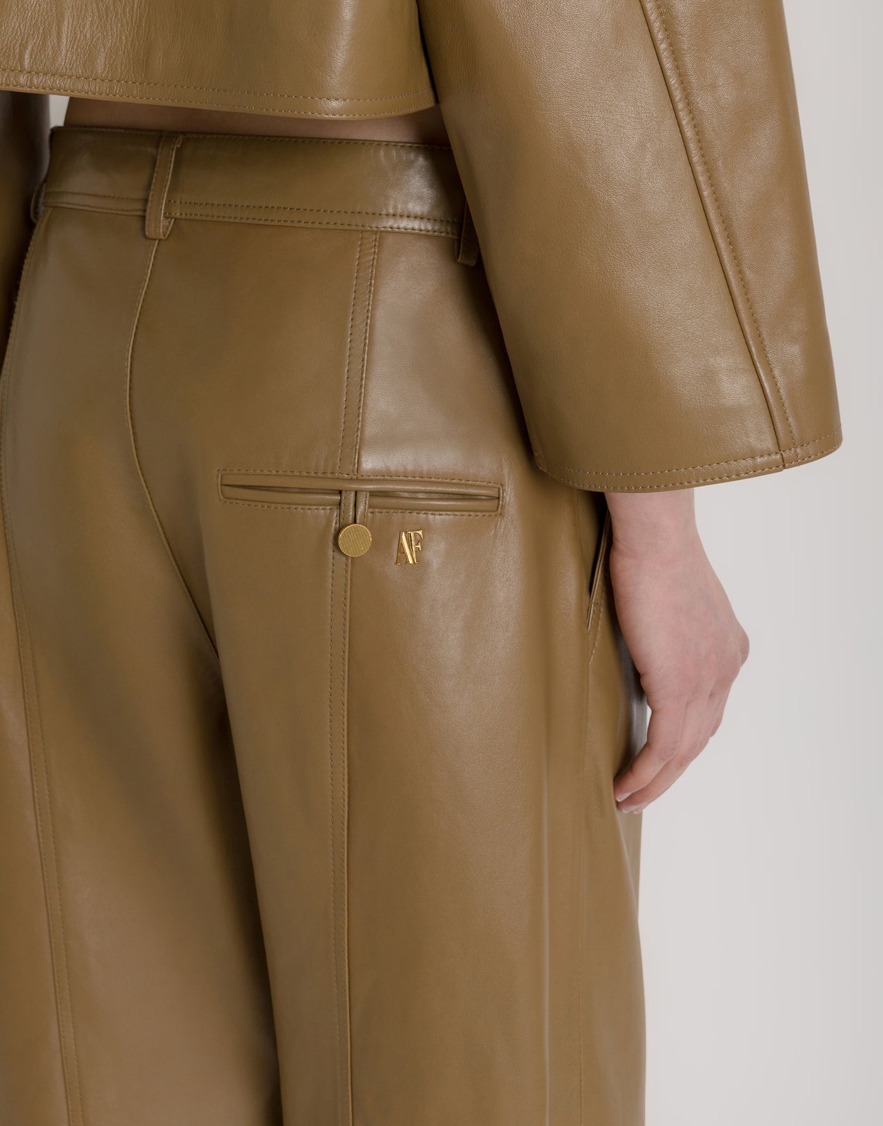 Pantalón ancho de piel suave con logo AF Green Alberta Ferretti Boutique Online 4