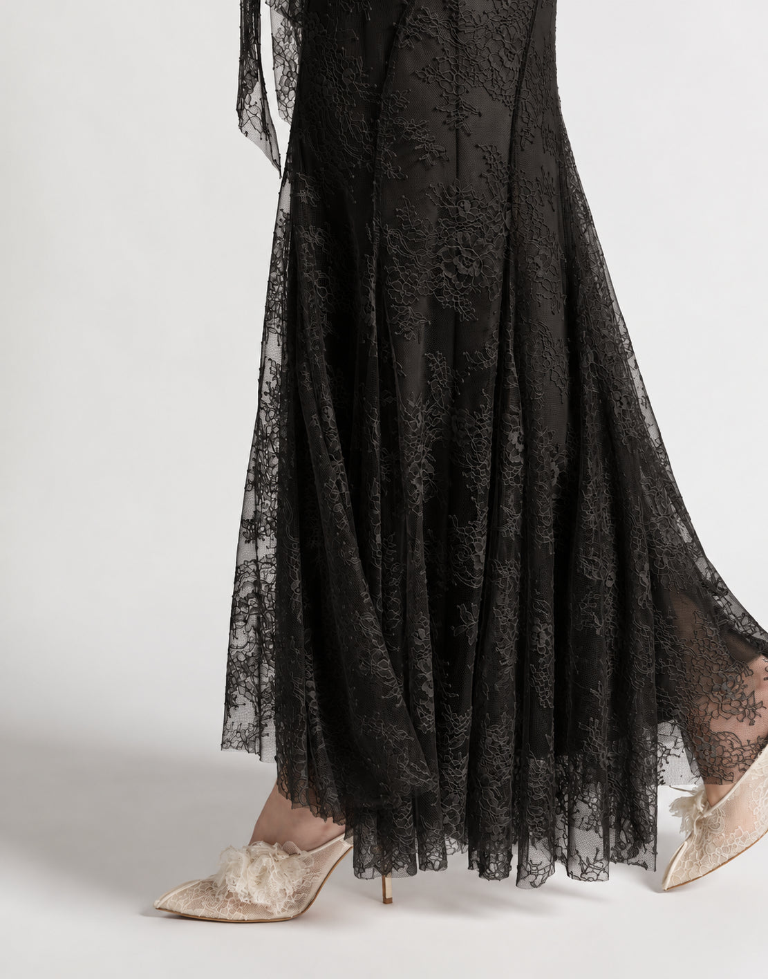Gonna lunga in pizzo Nero Alberta Ferretti Boutique Online 4