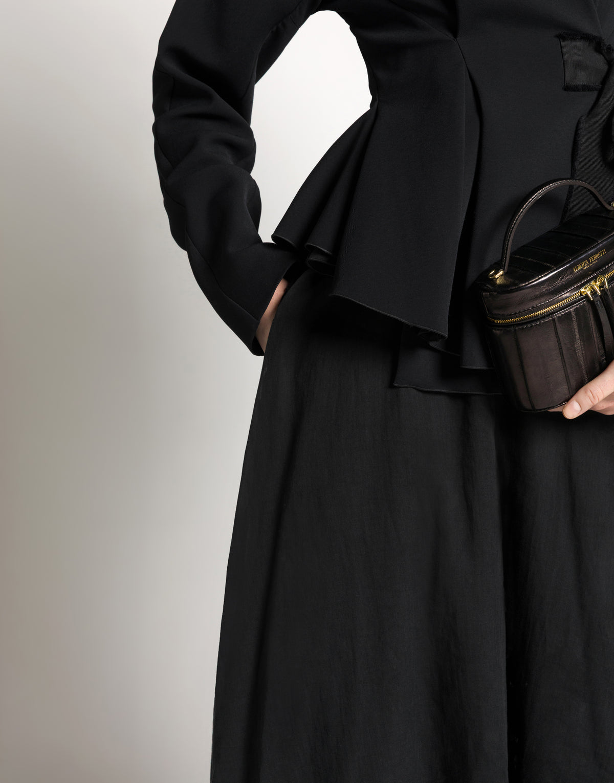 Gonna midi a ruota in cady stretch Nero Alberta Ferretti Boutique Online 4