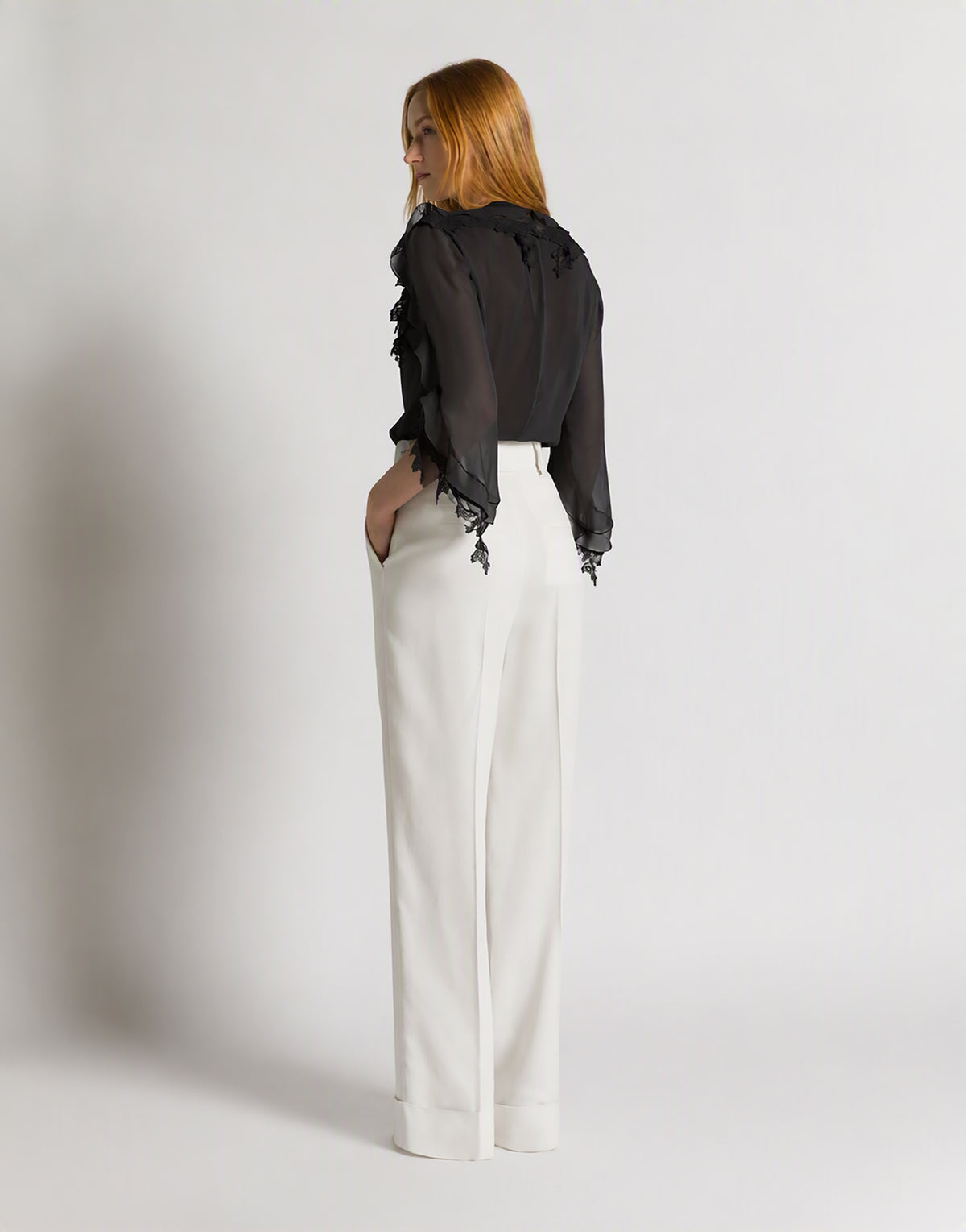 Bluse aus Seidengeorgette und Spitze Schwarz Alberta Ferretti Boutique Online 3
