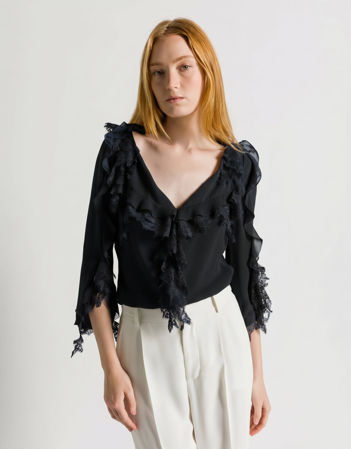Bluse aus Seidengeorgette und Spitze Schwarz Alberta Ferretti Boutique Online 4