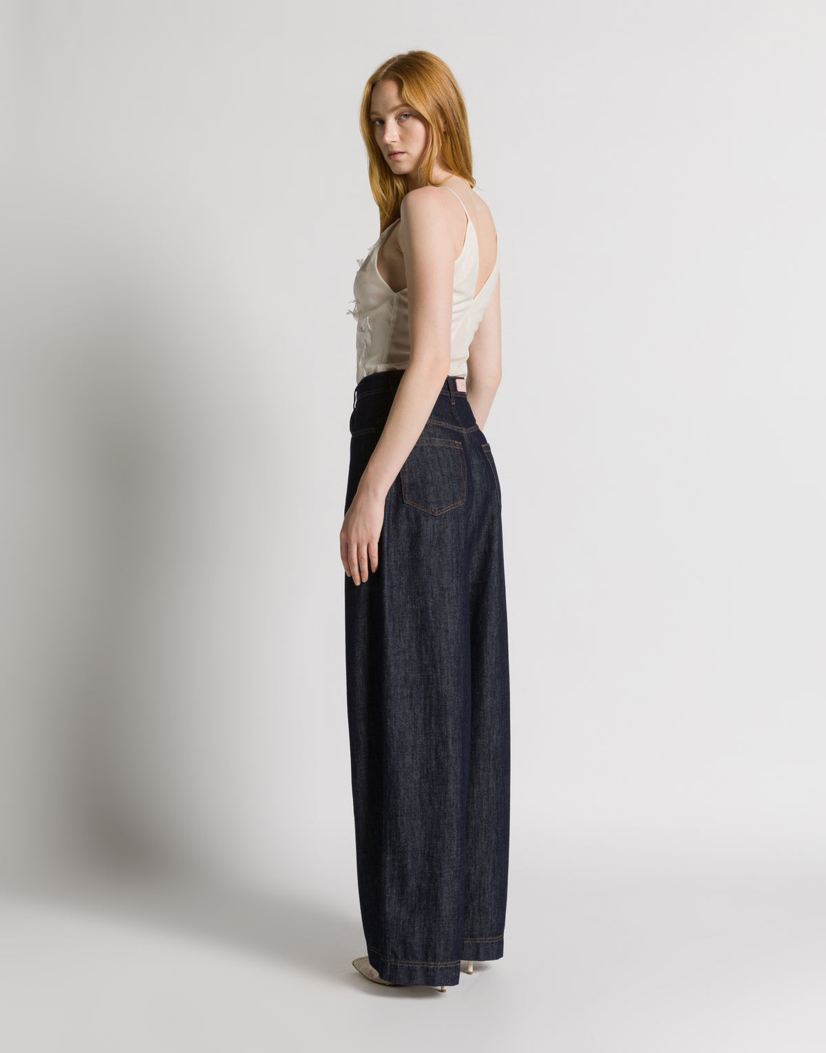 Jean large en denim brut Bleu Alberta Ferretti Boutique Online 3