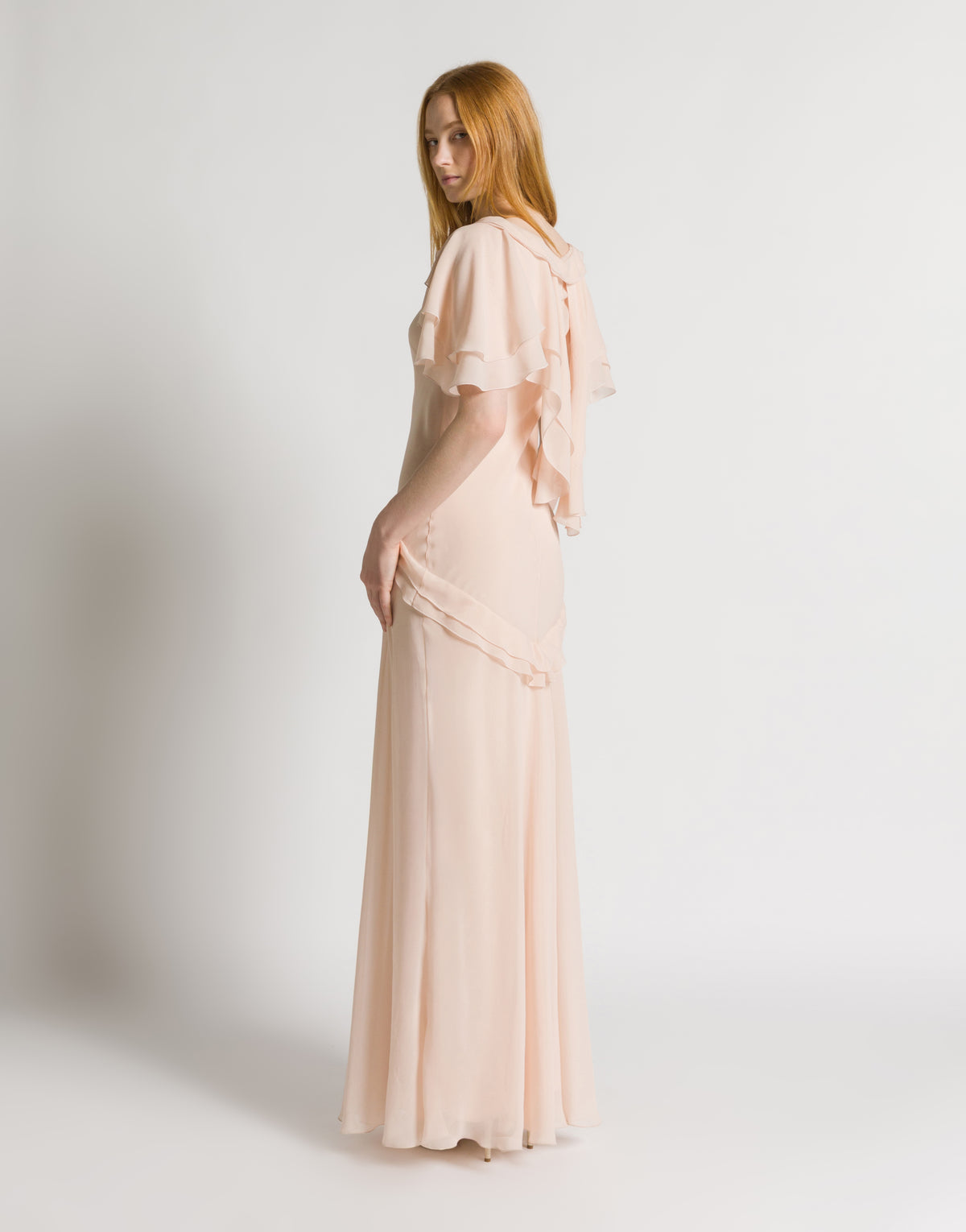 Langes Kleid aus Seidengeorgette mit Stoffrose und Cape-Ärmeln 粉红色 Alberta Ferretti Boutique Online 2