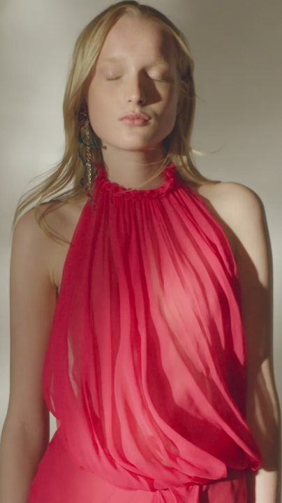 アルベルタ・フェレッティ：優雅と現代の美