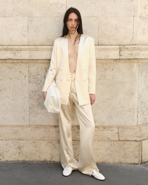 Banner Alberta Ferretti Bridal Collection 2